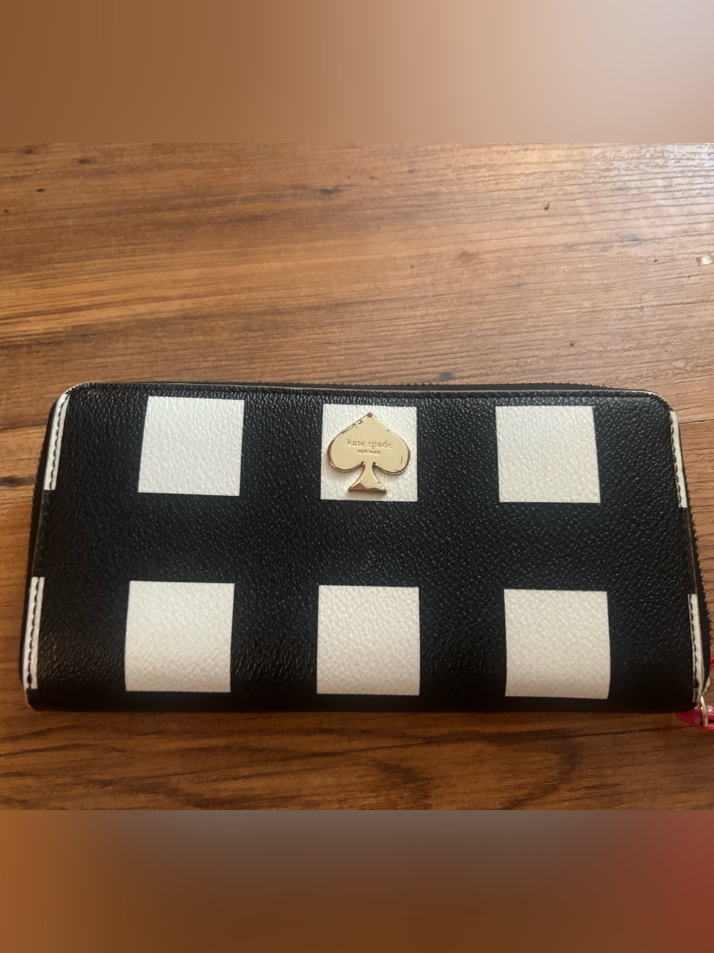 Kate spade checkered wallet